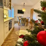 Dum U Lazni Federer Apartament Trzeboń