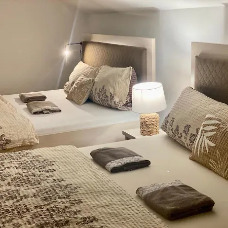 Dům U Lázní Federer Apartment *
