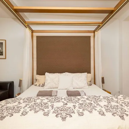 Apartment Dum U Lazni Federer - Rodinny Dum V Srdci Trebone