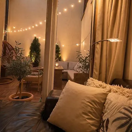 Dum U Lazni Federer - Rodinny Dum V Srdci Trebone Apartment *